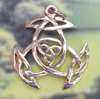 Celtic Spiritual Unity Knot Jewelry Pendant
