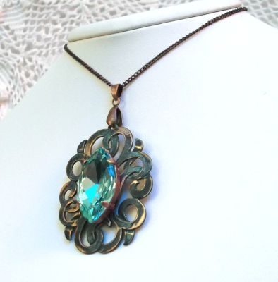 Royal Elegance Vintage Style Necklace