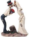 Skeleton Lovers Kissing - Love Never Dies Skeleton Lovers Kissing - Love Never Dies